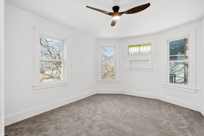 Building Photo - 1032 Kirkwood Blvd