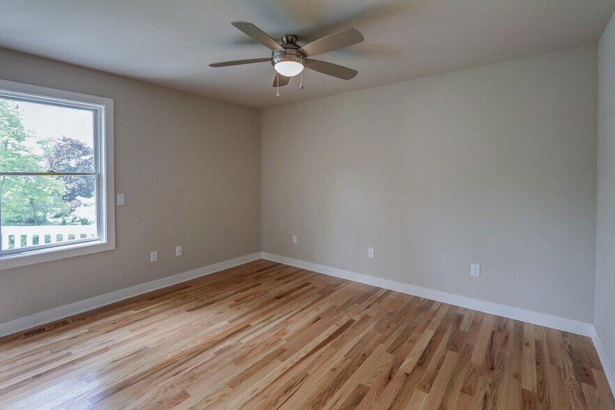 Building Photo - 1213 Vilas Ave