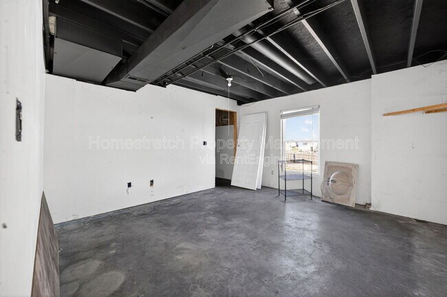 Building Photo - 120 Trotters Creek Ln