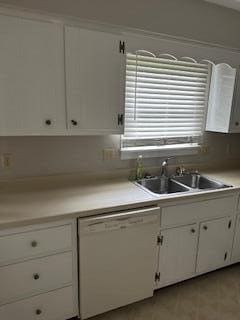 Building Photo - 2272 Oakhurst Dr