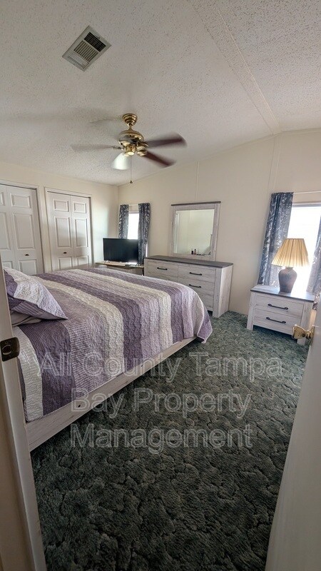 Building Photo - 4719 Tangelo Dr
