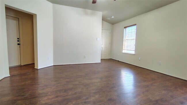 Building Photo - 2611 Turtle River Dr