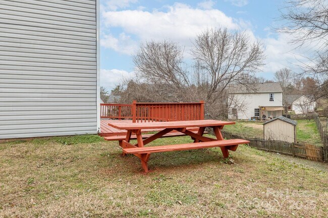 Building Photo - 8702 Wood Sorrel Ct