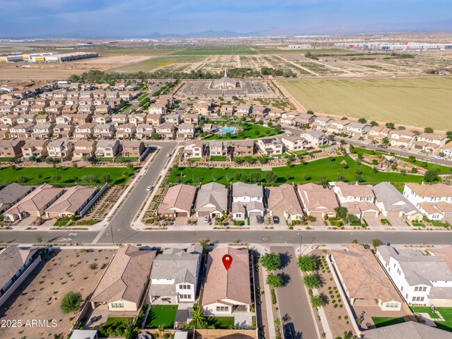 Building Photo - 21357 E Macaw Dr