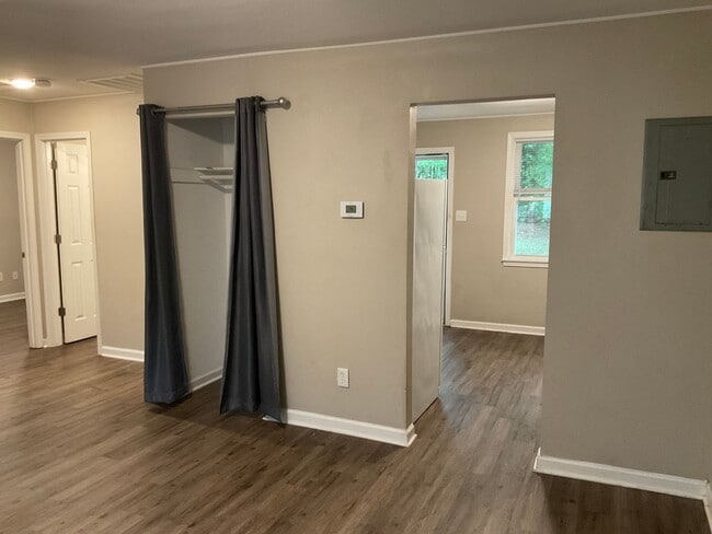 Building Photo - This two bedroom one bath duplex is centrally located. Just minutes to area bases, beaches, shopp...