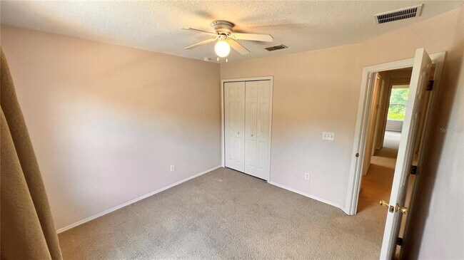 Building Photo - 612 Old Pine Ct