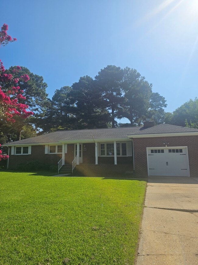 Building Photo - 7022 Gardner Dr