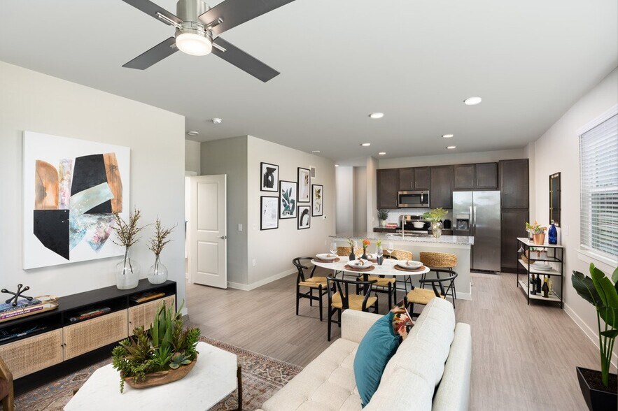 Building Photo - 22100 Park Westheimer Blvd