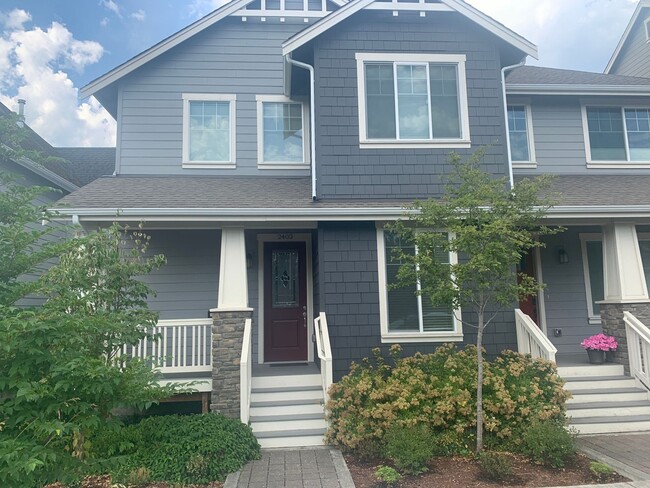 Primary Photo - 4 Bedroom 2.5 Bath Peabody Townhome in the...