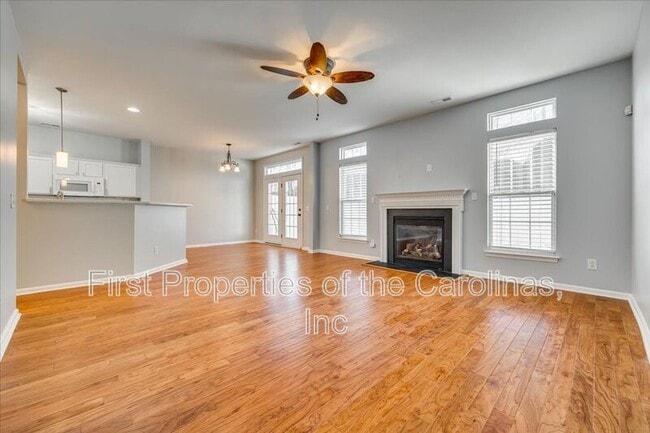 Building Photo - 618 Bayou Cir