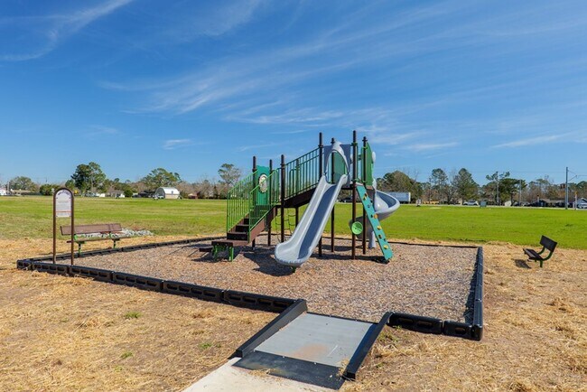 Building Photo - $500 Move-in Discount! Fresh, Modern Living in Bemiss Springs – Stylish New-Construction 3BR Town...