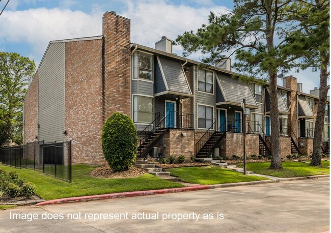 Building Photo - 2018 Place Rebecca Ln