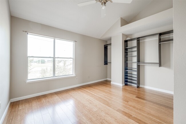 Building Photo - 2910 Grants Lake Blvd