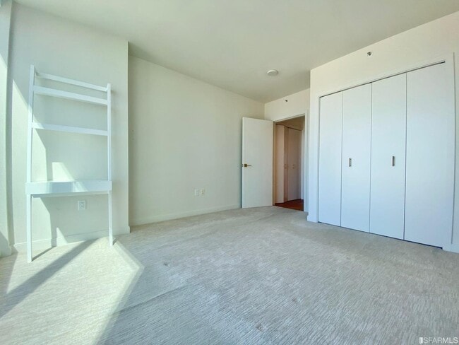 Building Photo - 401 Harrison St