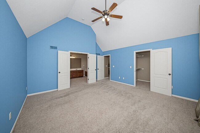 Building Photo - 2608 Brooke Bend