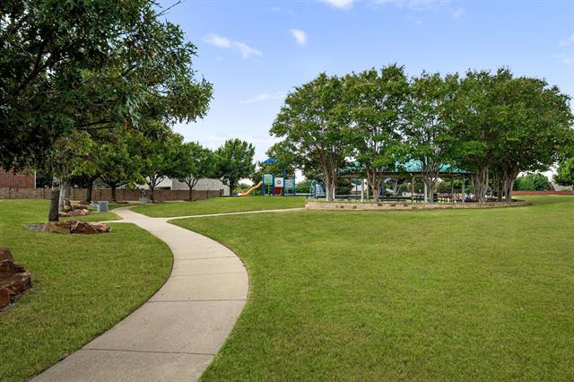 Building Photo - 9940 Dartmouth Dr