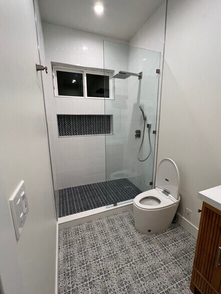 Building Photo - 545 Vista del Llano Dr