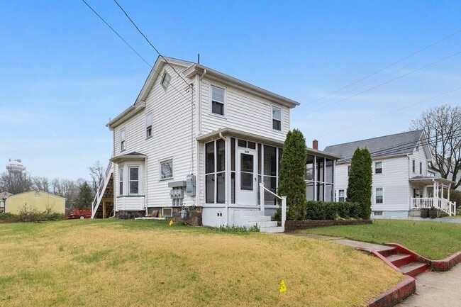 Building Photo - 1620 Kings Hwy