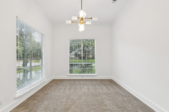 Building Photo - 7204 Pebble Hill Dr