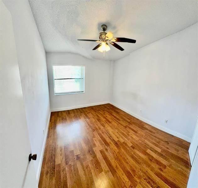 Building Photo - 9657 Riverside Dr