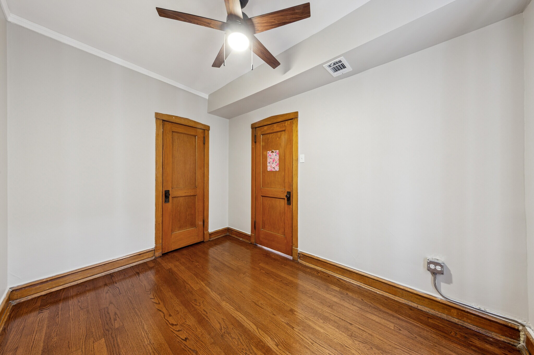 Building Photo - 1128 W Diversey Pkwy