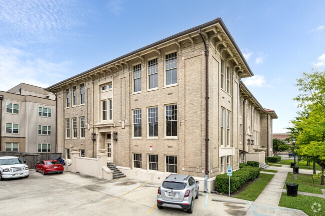 Building Photo - McDonogh 16