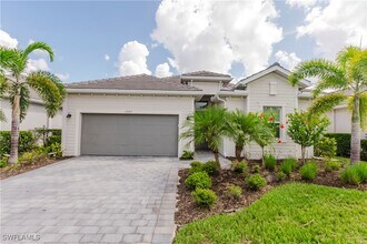 Building Photo - 5947 Sunningdale St