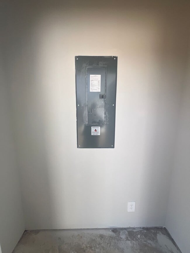 Building Photo - 3 Bedroom, 2.5 Bath Brand New Home for Rent (MONROE)