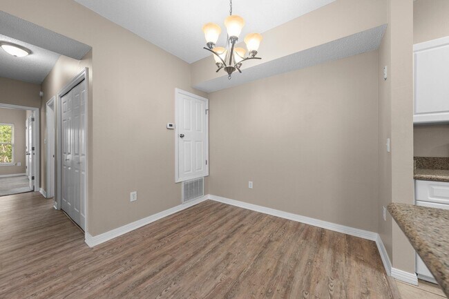 Building Photo - 1501 Partin Dr N
