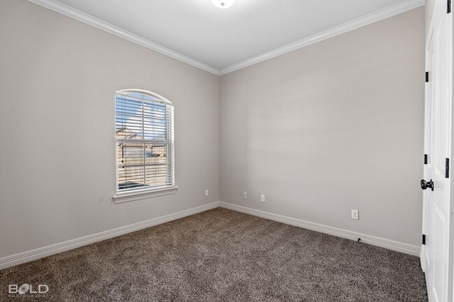 Building Photo - 2370 Tallgrass Cir