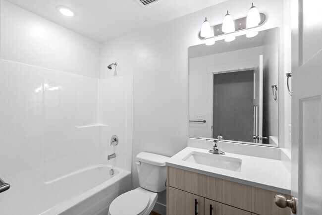 Building Photo - Harvest Cove Townhomes