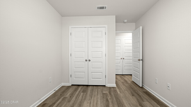 Building Photo - 1761 Jakes Dr