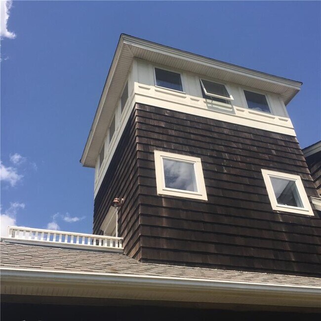 Building Photo - 15 Seabreeze Ter
