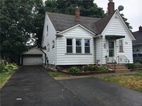 Building Photo - 105 Beverly Heights