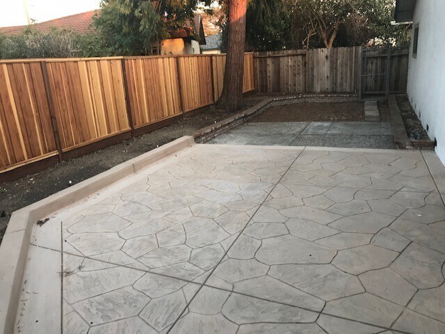 Building Photo - Dublin, Cedar Lane, 3BD/2BA, one-story in Echo Park