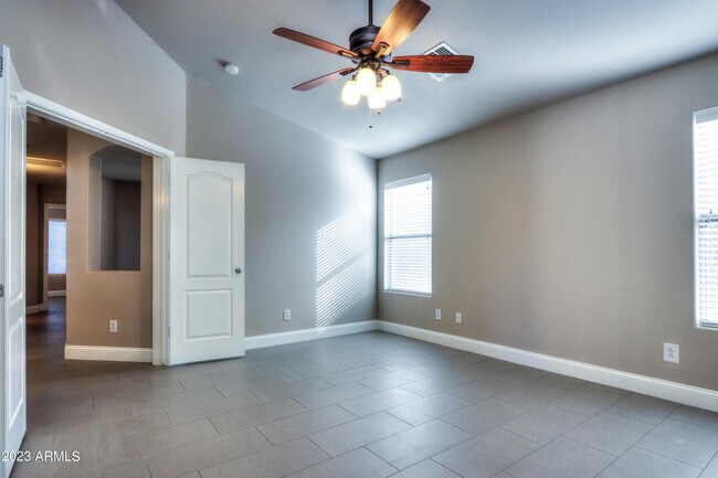 Building Photo - 22306 N Van Loo Dr