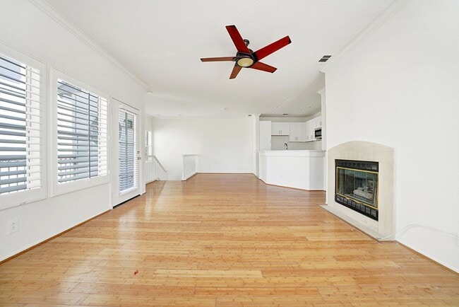 Building Photo - Newport Coast gated community, available now