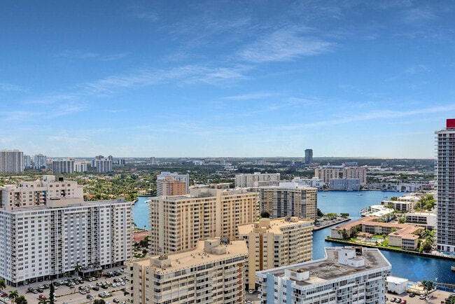 Building Photo - 4111 S Ocean Dr