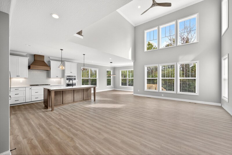 Building Photo - 6938 Banshee Dr