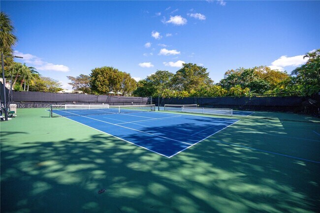 Building Photo - 3322 Torremolinos Ave