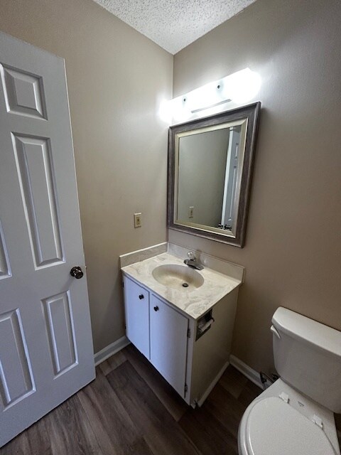 Building Photo - 1432 Bailey Cir