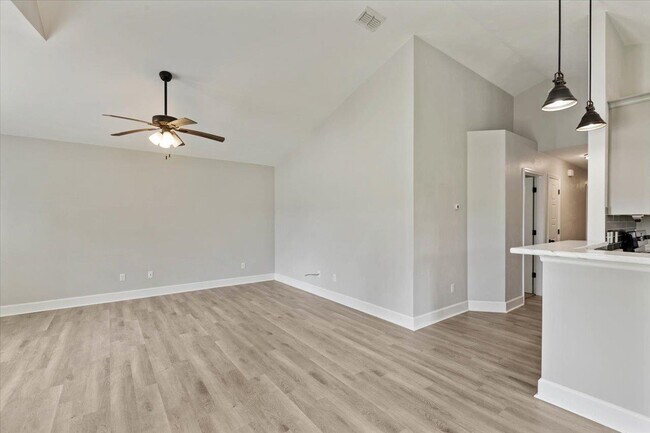 Building Photo - 232 Tafflinger Rd