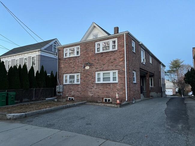 Building Photo - 262 Nevada St