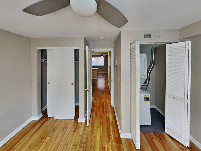 Building Photo - Lantern Square Apartments-A3