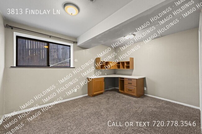 Building Photo - 3813 Findlay Ln