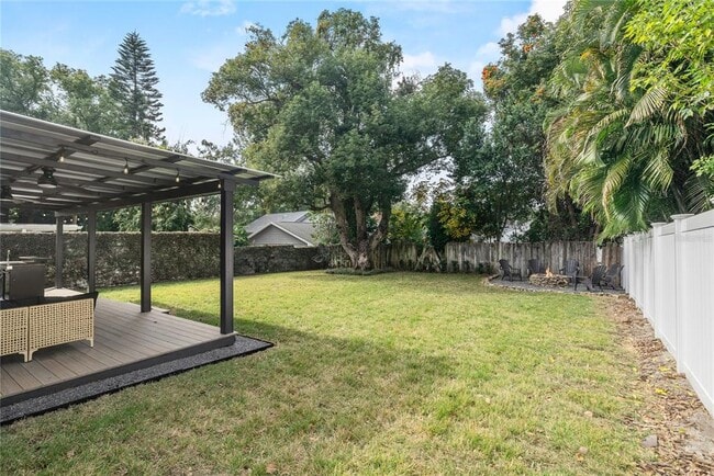 Building Photo - 1410 Osceola Ct
