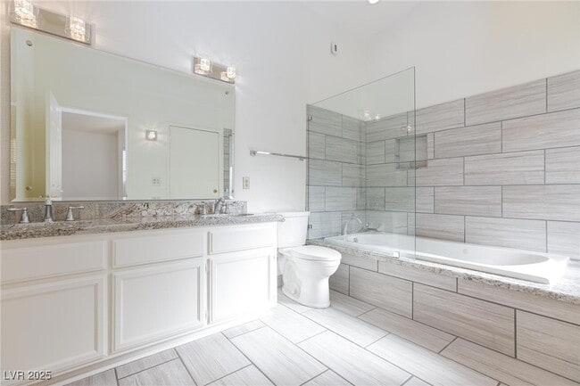 Building Photo - 2208 Ladue Dr