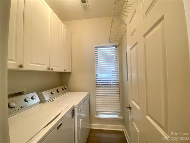 Building Photo - 920 Jetton St