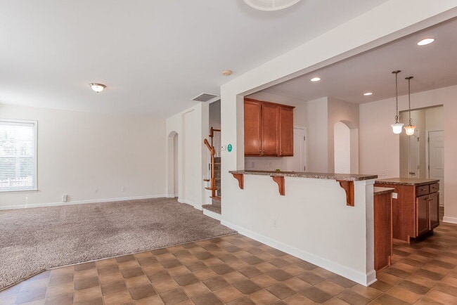 Building Photo - 13944 Mallard Lake Rd