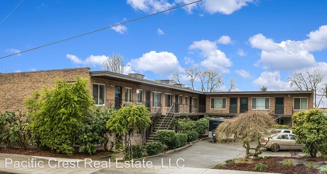 Primary Photo - 14th Avenue Apartments